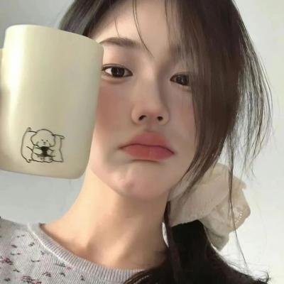 诉讼女王封面